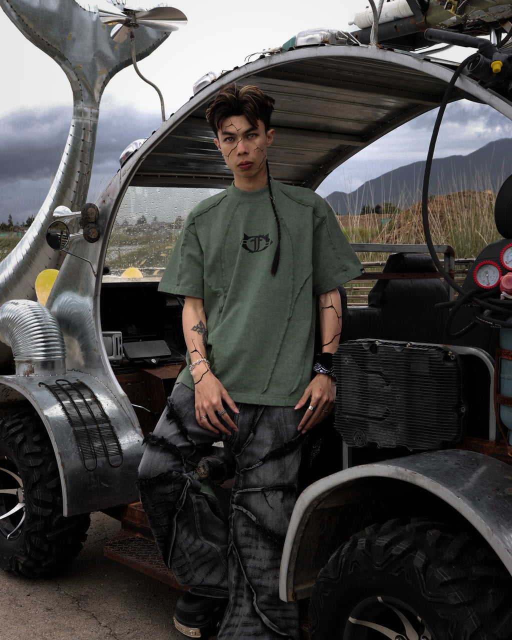 Essential CNS Washed Tee Army