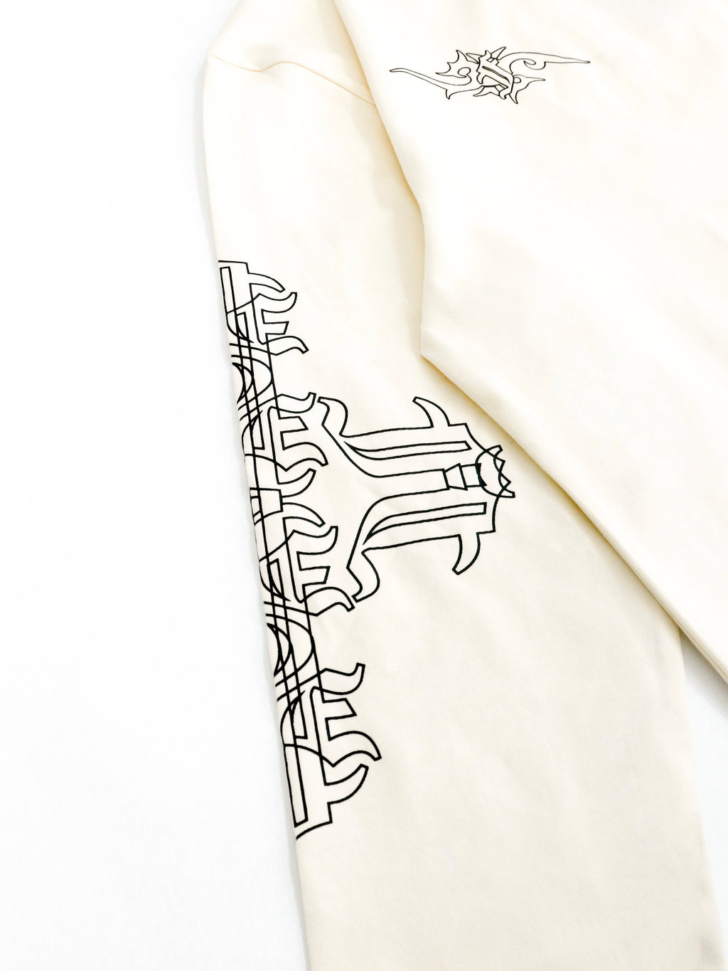 Aura Essential Long Sleeve Beige