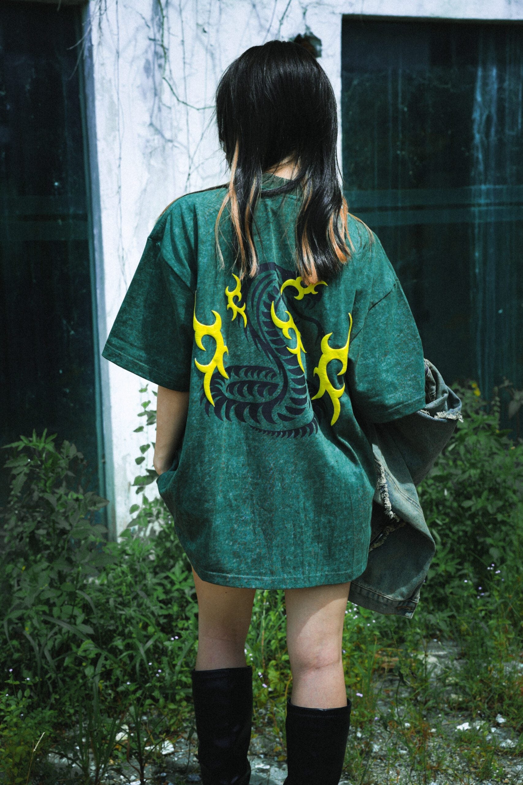Razer Embossed Snake Washed Tee Green