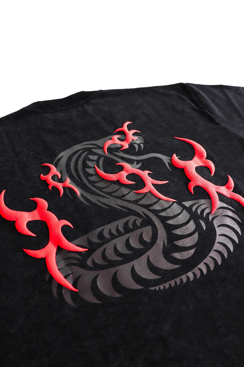 Razer Embossed Snake Washed Tee Black