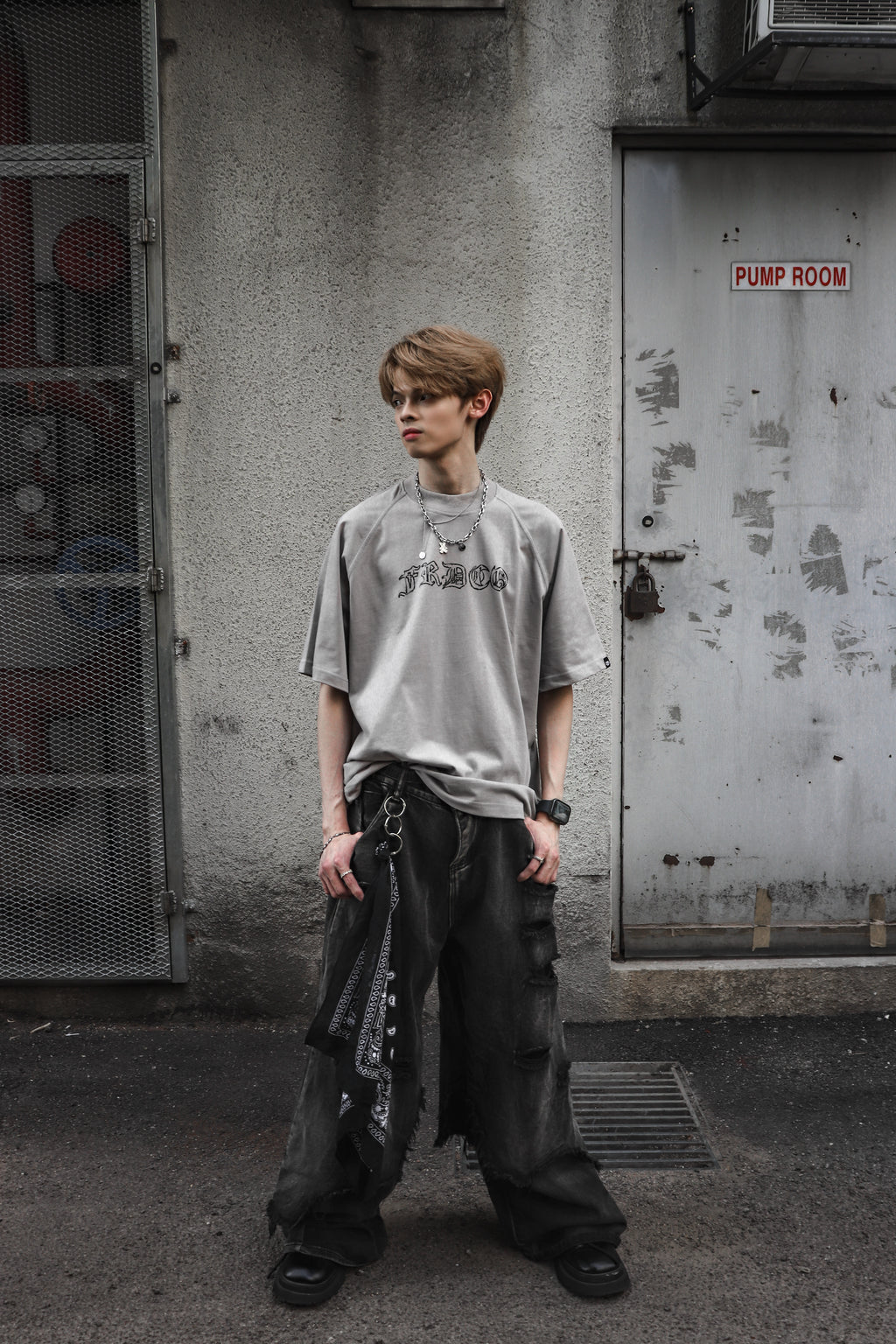 Guardian Essential Tee Grey