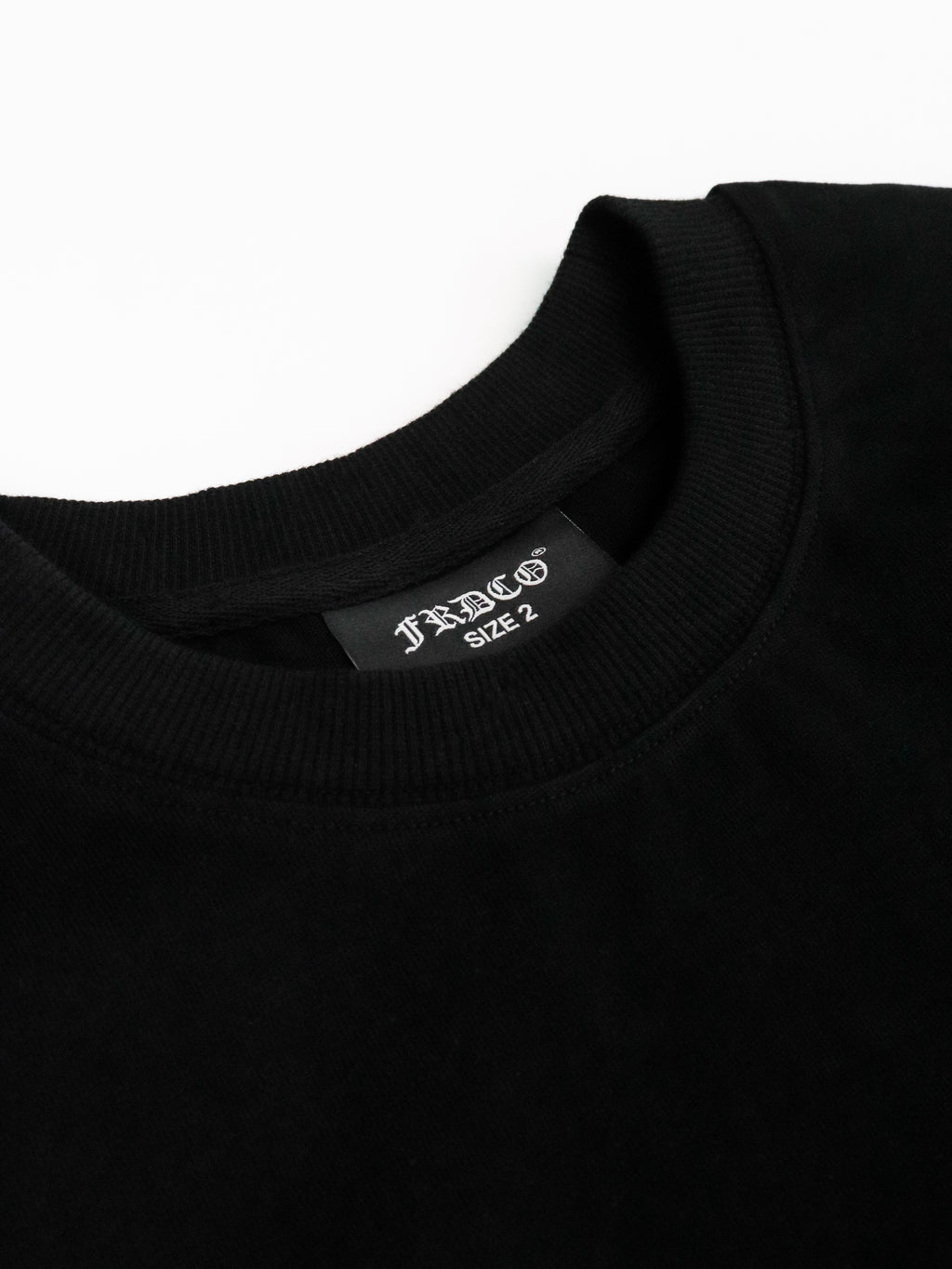 Aura Essential Tee Black