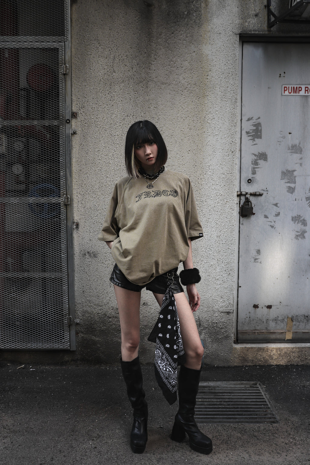 Guardian Essential Tee Khaki