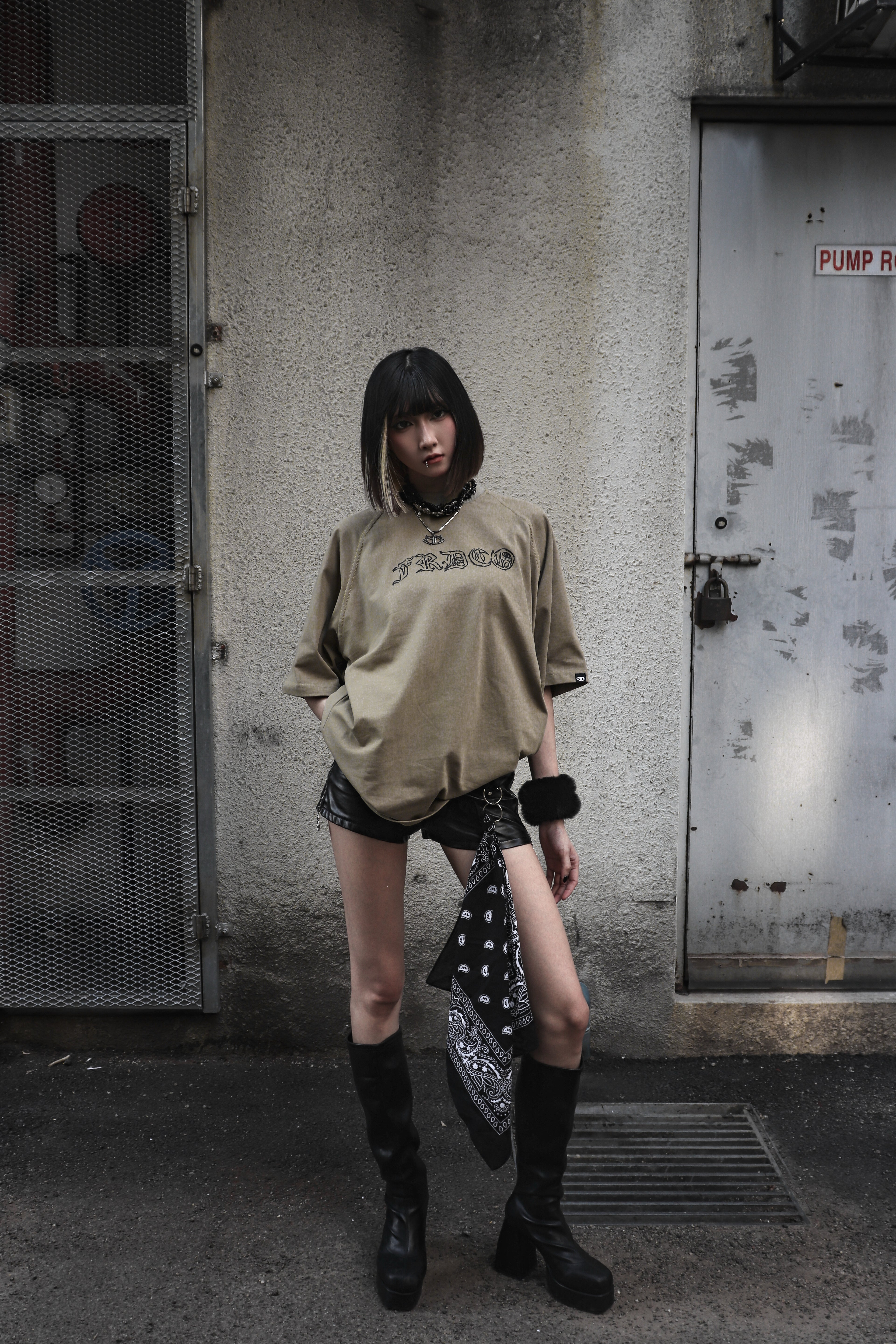 Guardian Essential Tee Khaki