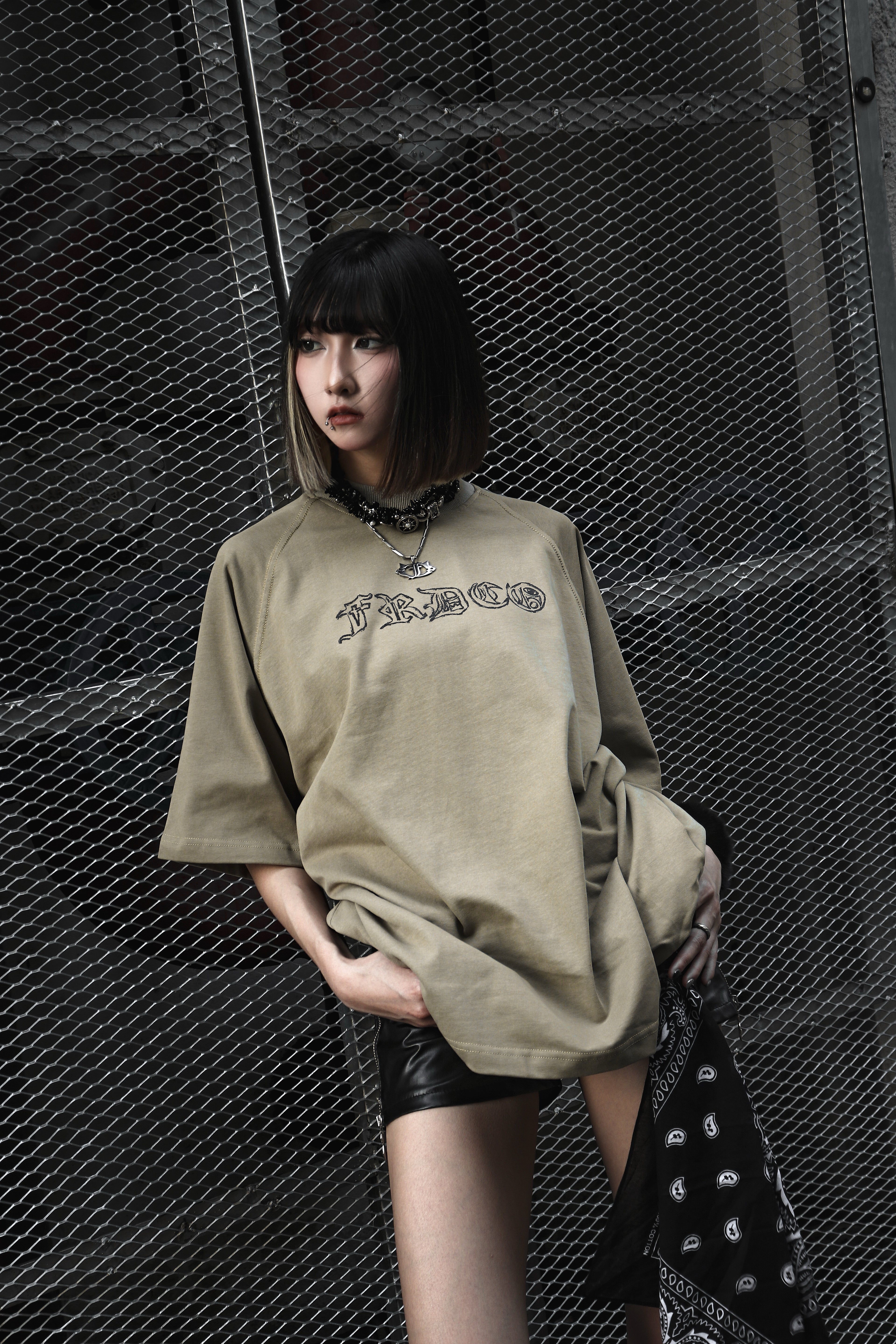 Guardian Essential Tee Khaki