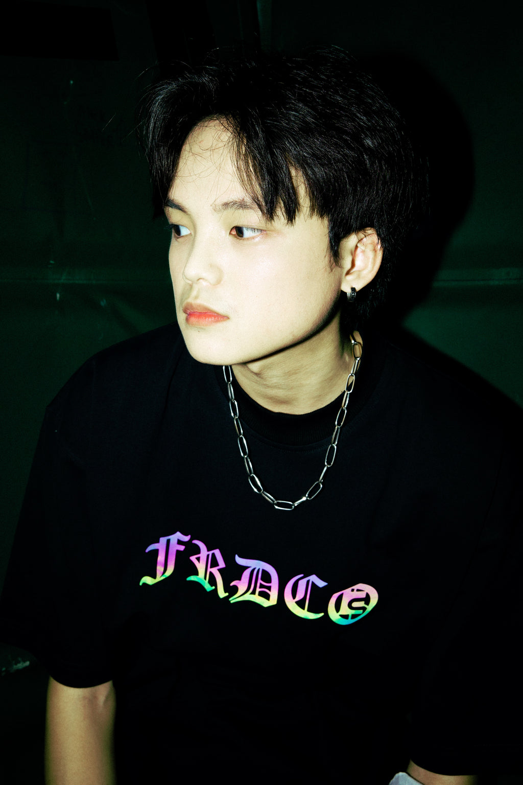 Triple S : Rainbow Reflective Snake Tee Black