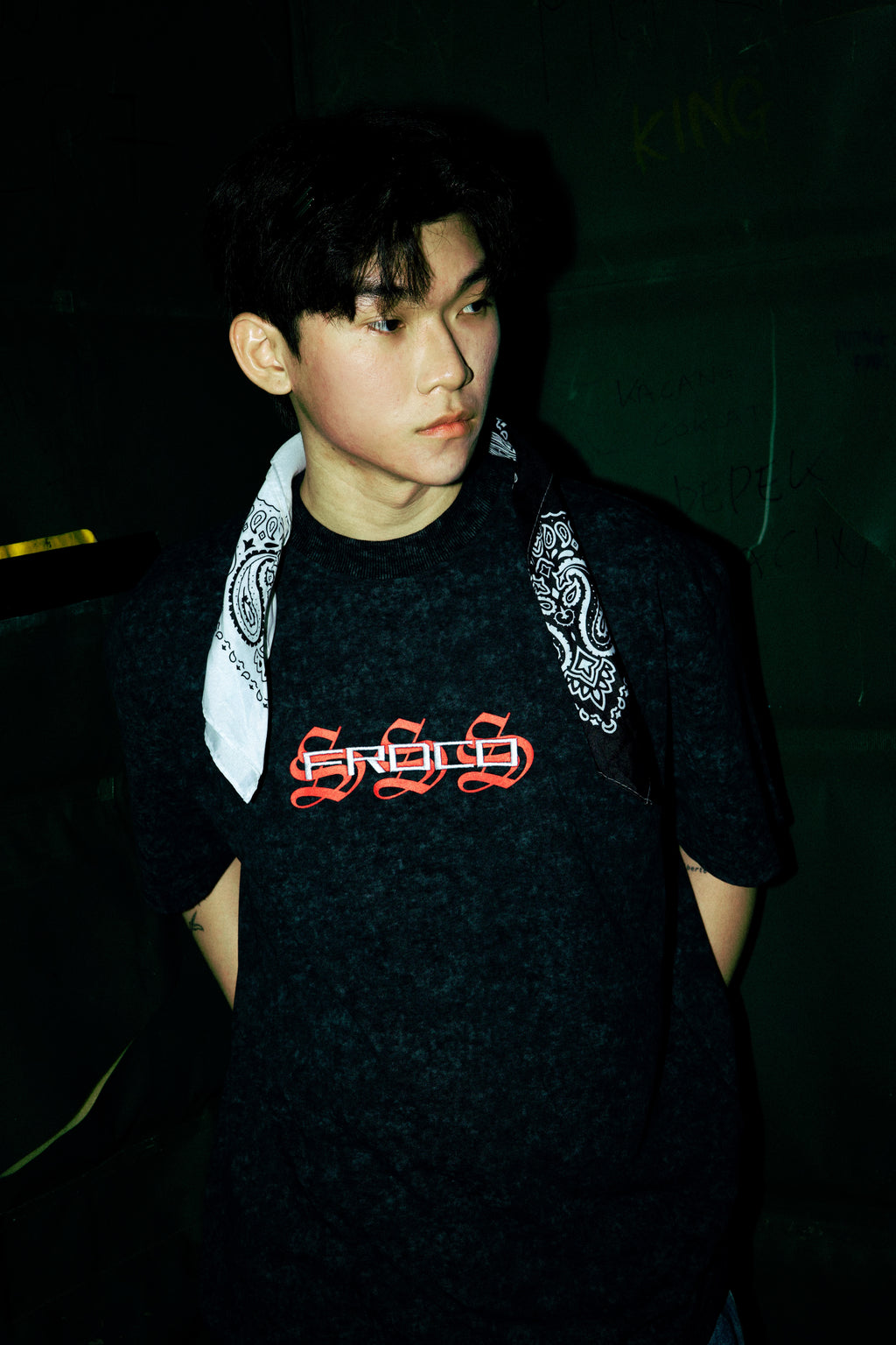 Triple S : Embroidery Snake Tee Black