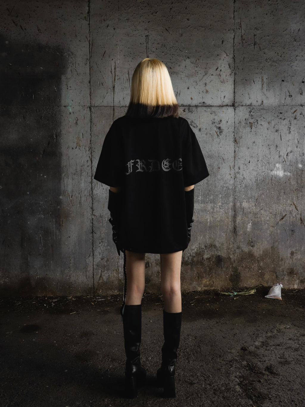 Empire Tee Black