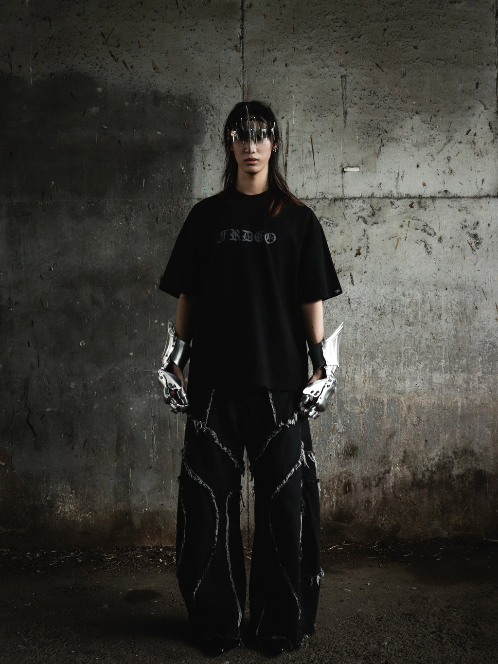 Guardian Sword Tee Black